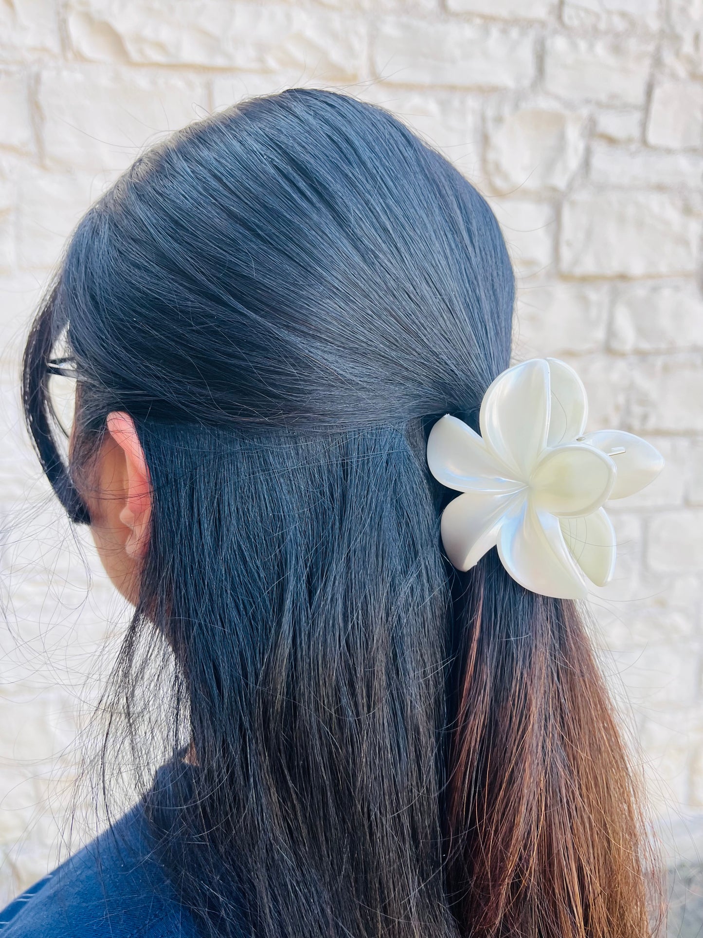 Fairy Pearl Hair Claw Clip